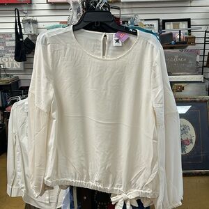 White long sleeve top size xs